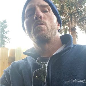 Meet your Posher, Troy